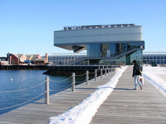 Instituto de Arte Contemporáneo